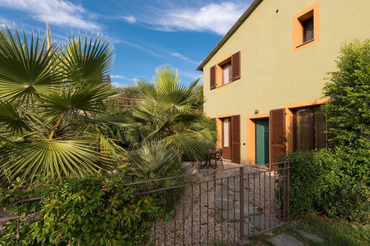 Leonardo Resort Imperia Exterior photo